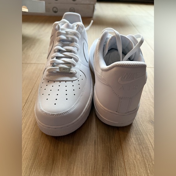 NIB Nike Air Force 1 ‘07 White Size 13 - Picture 6 of 10